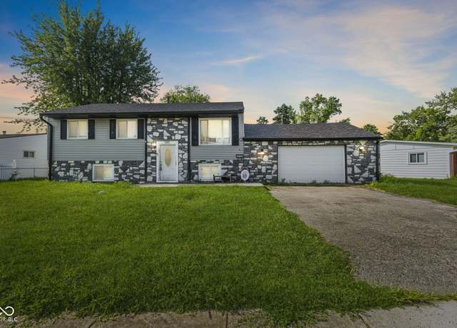 Property at 585 Northgate Dr, Greenwood, IN 46143, 3 beds, 2 baths