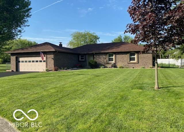 Property at 1425 Winding Trail Cir, Greenwood, IN 46142, 3 beds, 2 baths