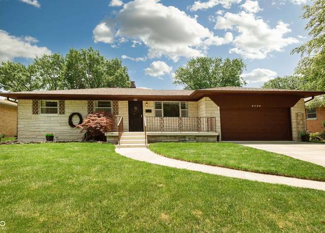 Property at 5927 Meadowood Dr, Speedway, IN 46224, 3 beds, 2 baths