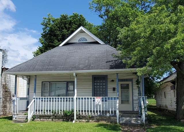 Property at 2809 Columbia Ave, Indianapolis, IN 46205, 3 beds, 2 baths