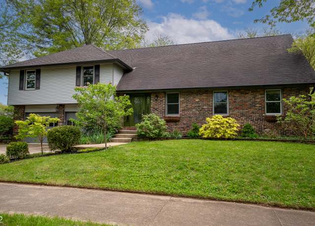 Property at 961 Parkside Dr, Columbus, IN 47203, 4 beds, 2 baths