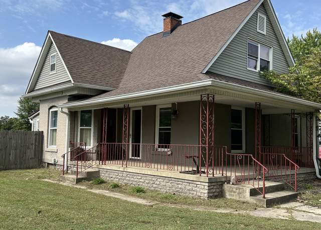 Property at 353 S Washington St, Clinton, IN 47842, 4 beds, 1.5 baths