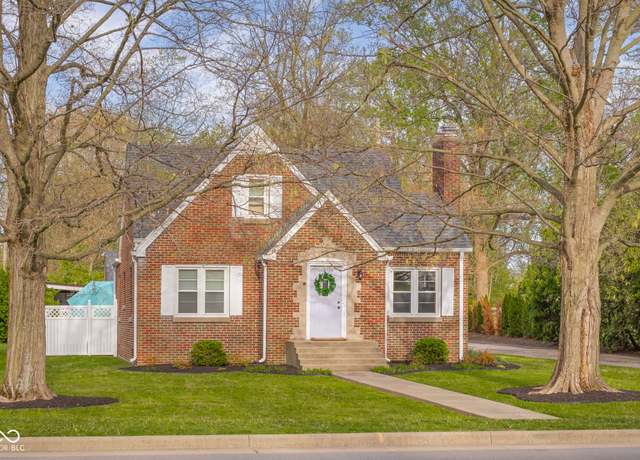 Property at 3221 Washington St, Columbus, IN 47203, 3 beds, 2 baths
