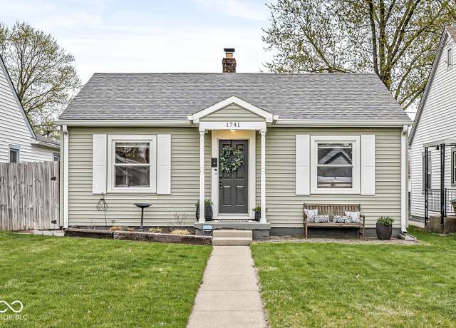 Property at 1741 Caldwell Pl, Columbus, IN 47201, 2 beds, 2 baths