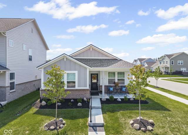 Property at 360 Lincoln Cir W, Fortville, IN 46040, 3 beds, 2 baths