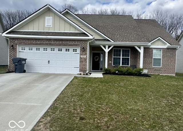 Property at 2536 Lanai Ln, Greenwood, IN 46143, 3 beds, 2 baths