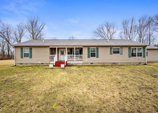 Property at 4543 E 700 N, Alexandria, IN 46001, 3 beds, 2 baths