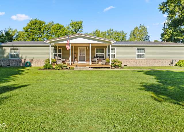 Property at 48 W Adams Brick Ave, Martinsville, IN 46151, 4 beds, 2 baths