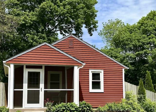 Property at 4714 Crestview Ave, Indianapolis, IN 46205, 2 beds, 1 bath