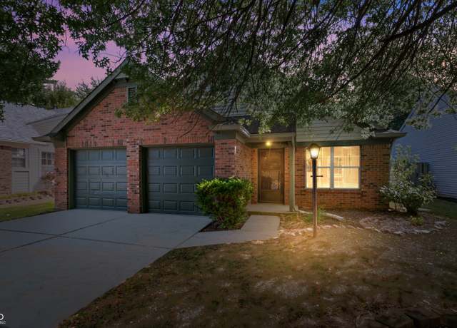 Property at 9716 Spruce Ln, Fishers, IN 46038, 2 beds, 1.5 baths