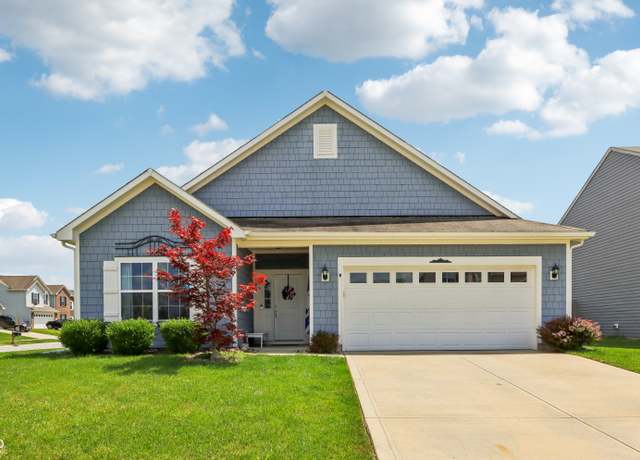 Property at 897 Sommersweet Run, Greenwood, IN 46143, 3 beds, 2 baths