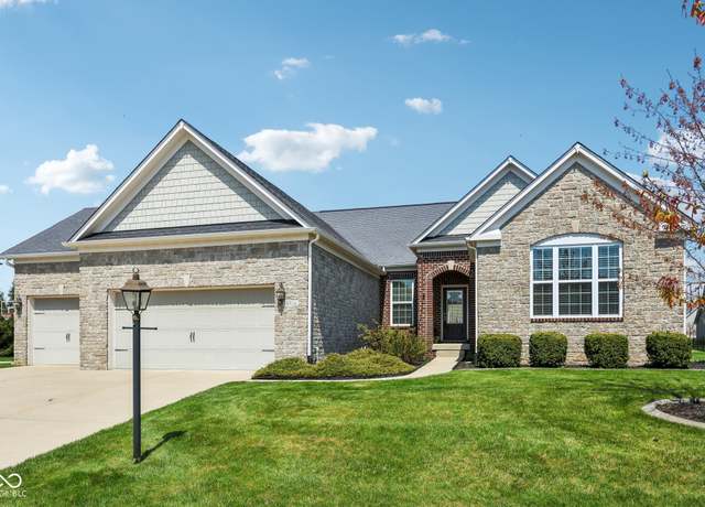 Property at 14814 Edgebrook Dr, Fishers, IN 46040, 3 beds, 2.5 baths