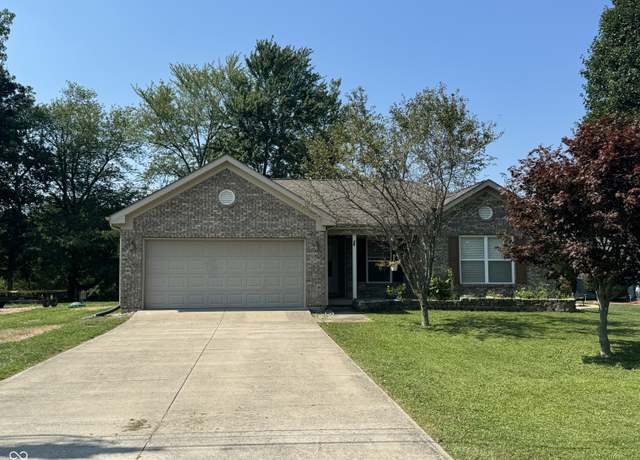 Property at 28 SW Santee Dr, Greensburg, IN 47240, 3 beds, 2 baths