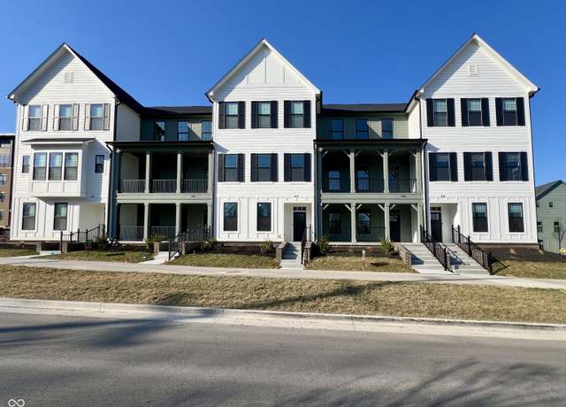 Property at 460 W Smoky Row, Carmel, IN 46032, 3 beds, 3.5 baths