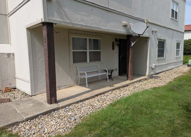 Property at 2735 Palo Verde Ct, Indianapolis, IN 46227, 3 beds, 2 baths