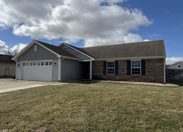 Property at 241 Bishop Dr, Seymour, IN 47274, 3 beds, 2 baths