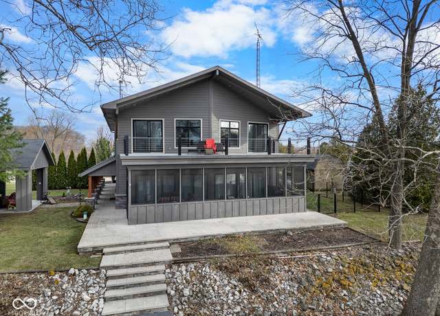 Property at 5508 E Golden Acre Ct, Monticello, IN 47960, 5 beds, 4 baths