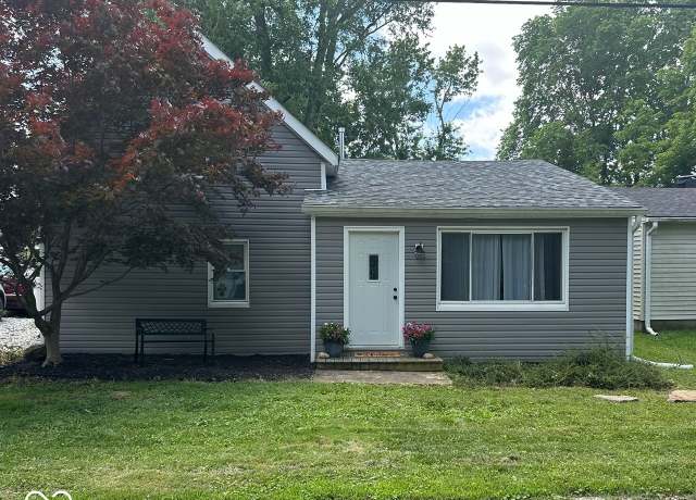 Property at 335 Park St, Noblesville, IN 46060, 3 beds, 2 baths