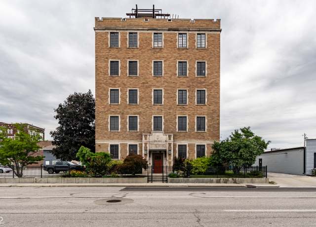 Property at 825 N Delaware St Unit 3C, Indianapolis, IN 46204, 2 beds, 2 baths