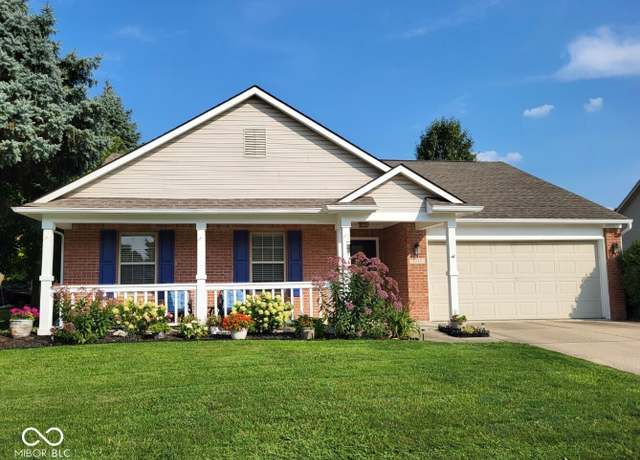 Property at 1217 Avalon Cir, Greenwood, IN 46142, 3 beds, 2 baths