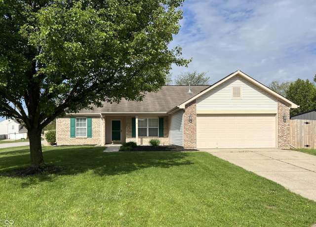 Property at 948 Kitner Ave, Avon, IN 46123, 3 beds, 2 baths