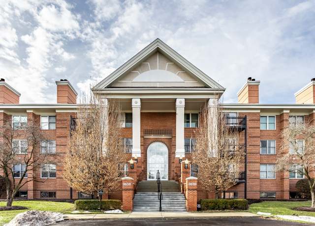 Property at 8650 Jaffa Ct Dr W #12, Indianapolis, IN 46260, 2 beds, 2 baths