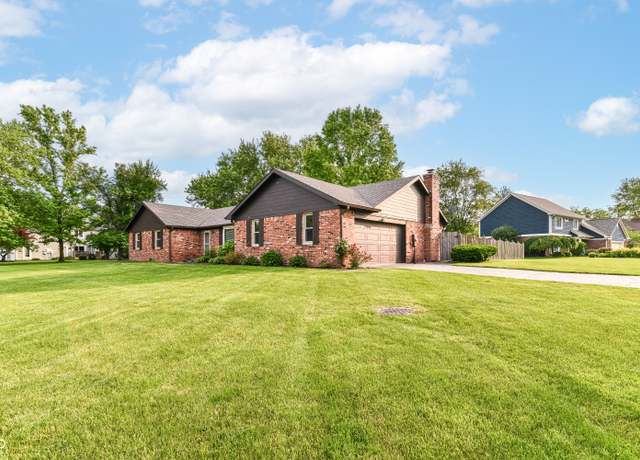 Property at 206 Banbury Rd, Noblesville, IN 46062, 4 beds, 2.5 baths