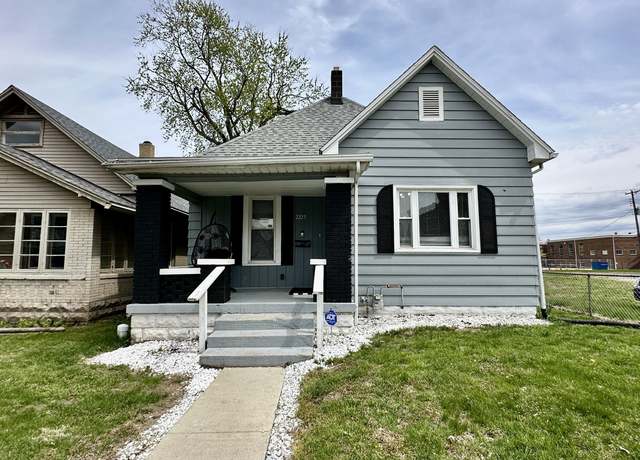 Property at 2225 Garfield Ave, Terre Haute, IN 47804, 2 beds, 1 bath