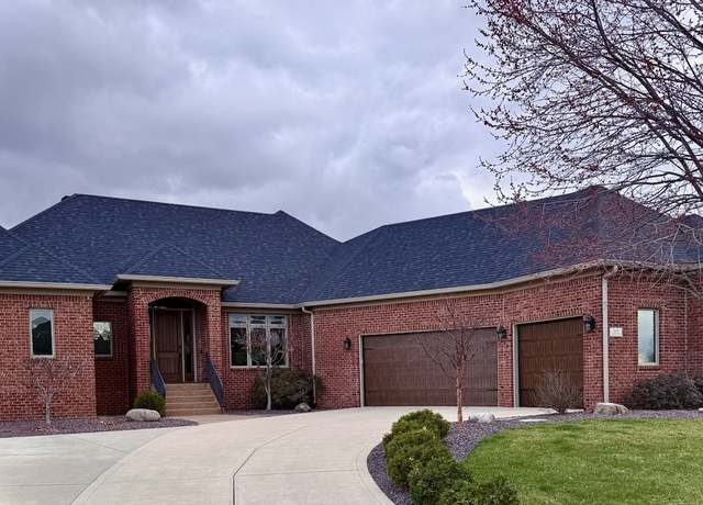 Property at 5373 Ashby Ct, Greenwood, IN 46143, 5 beds, 4.5 baths