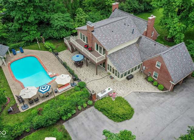 Property at 6220 E 56th St, Indianapolis, IN 46226, 5 beds, 3.5 baths