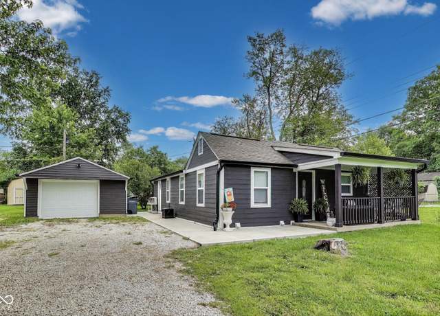 Property at 1617 S Whittier Pl, Indianapolis, IN 46203, 2 beds, 1 bath