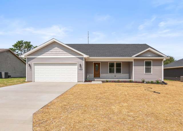 Property at 3204 N County Road 900 E, Seymour, IN 47274, 3 beds, 2 baths