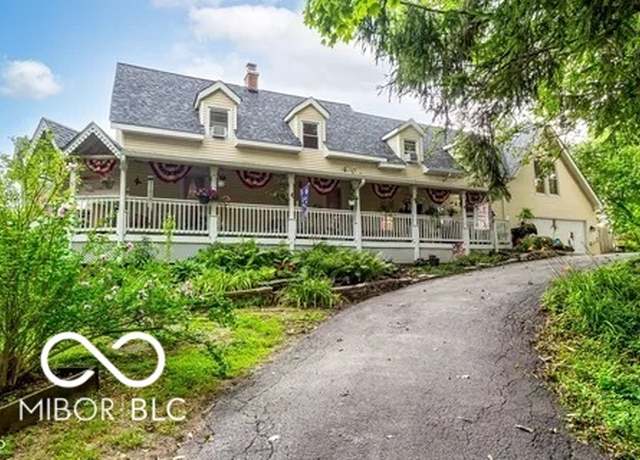 Property at 7540 S Mooresville Rd, Indianapolis, IN 46221, 3 beds, 4 baths