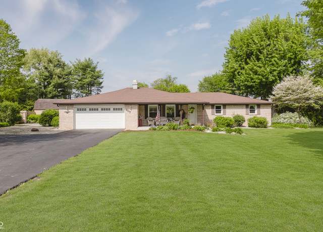 Property at 807 Whitmore St, Anderson, IN 46012, 4 beds, 1.5 baths