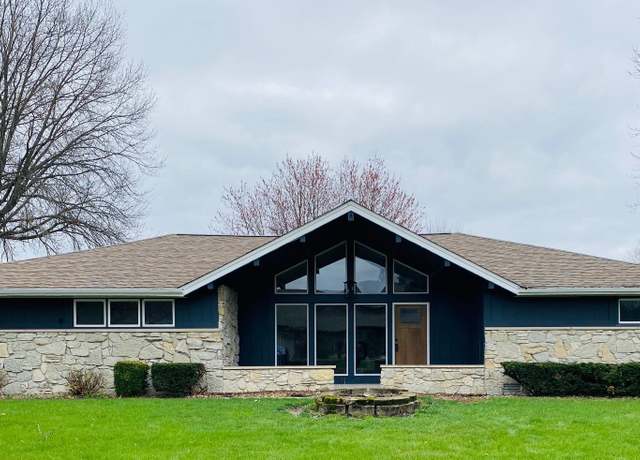 Property at 2110 Round Barn Rd, Anderson, IN 46017, 3 beds, 2 baths
