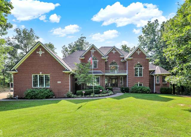 Property at 3215 Kestrel Ct, Martinsville, IN 46151, 4 beds, 4.5 baths