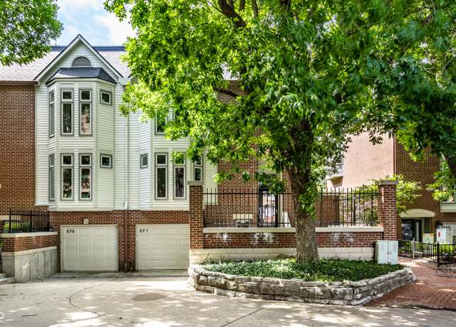 Property at 571 Lockerbie Cir S, Indianapolis, IN 46202, 2 beds, 1.5 baths