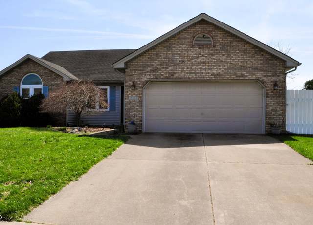 Property at 3513 Berkdale Dr, Columbus, IN 47203, 3 beds, 2 baths