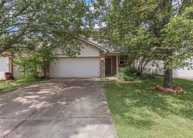 Property at 7208 Parklake Pl, Indianapolis, IN 46217, 3 beds, 2.5 baths