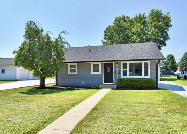 Property at 1611 S L St, Elwood, IN 46036, 3 beds, 1 bath