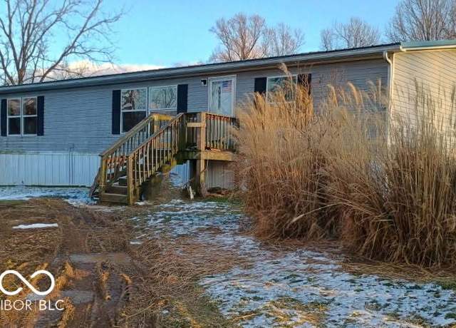 Property at 4538 S Cauble Rd, Salem, IN 47167, 3 beds, 2 baths
