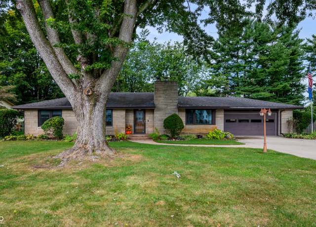 Property at 1710 Ewing Rd, Rochester, IN 46975, 3 beds, 1 bath