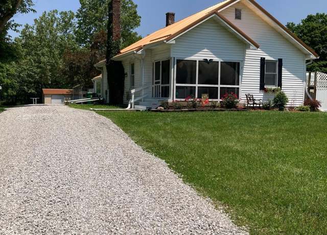 Property at 965 Dixie Hill Rd, Spencer, IN 47460, 3 beds, 1 bath
