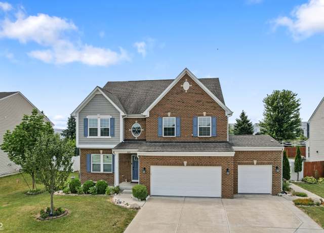 Property at 2833 Holiday Way, Greenwood, IN 46143, 6 beds, 4.5 baths