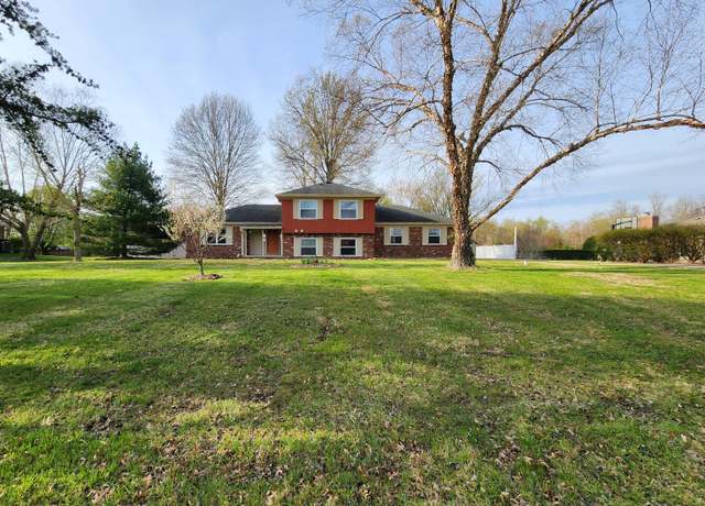 Property at 8143 Filly Ln, Plainfield, IN 46168, 3 beds, 3 baths