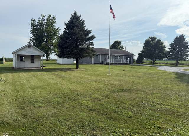 Property at 6095 W 1900 N, Elwood, IN 46036, 2 beds, 1.5 baths