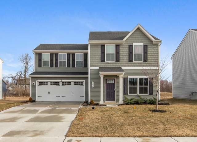 Property at 3219 E Maygrove Dr, Danville, IN 46122, 3 beds, 2.5 baths