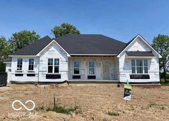 Property at 9437 Dogwood Dr, Mccordsville, IN 46055, 3 beds, 4 baths