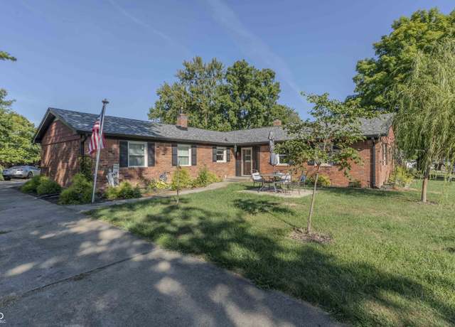 Property at 848 Prescott Ct, Indianapolis, IN 46214, 4 beds, 2.5 baths