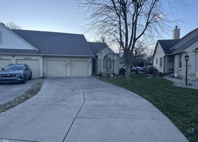 Property at 276 Carriage Ct, Franklin, IN 46131, 2 beds, 2 baths